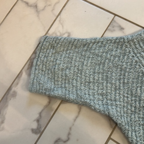 Anthropologie Bat wing sweater. - Picture 4 of 5